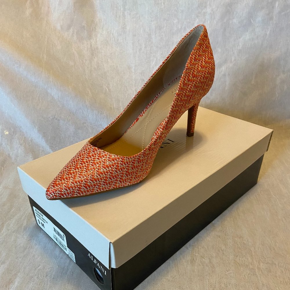 Alfani Women's Step 'N Flex Jeules Pumps- Coral Raffia